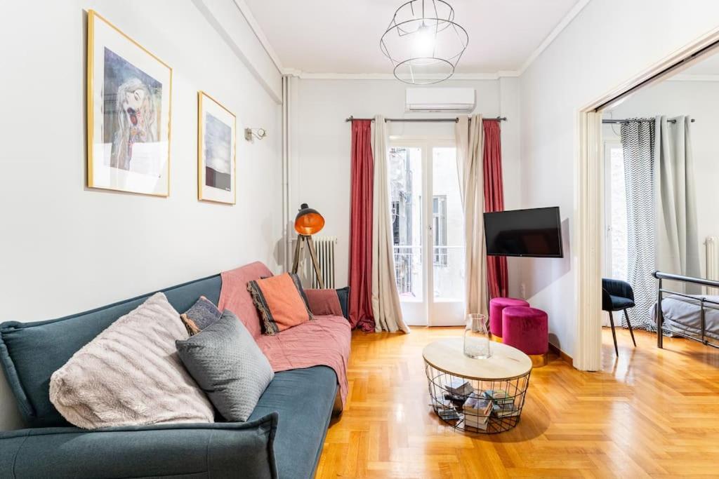 Downtown Cute Apt In The Heart Of Plaka Athens Ngoại thất bức ảnh