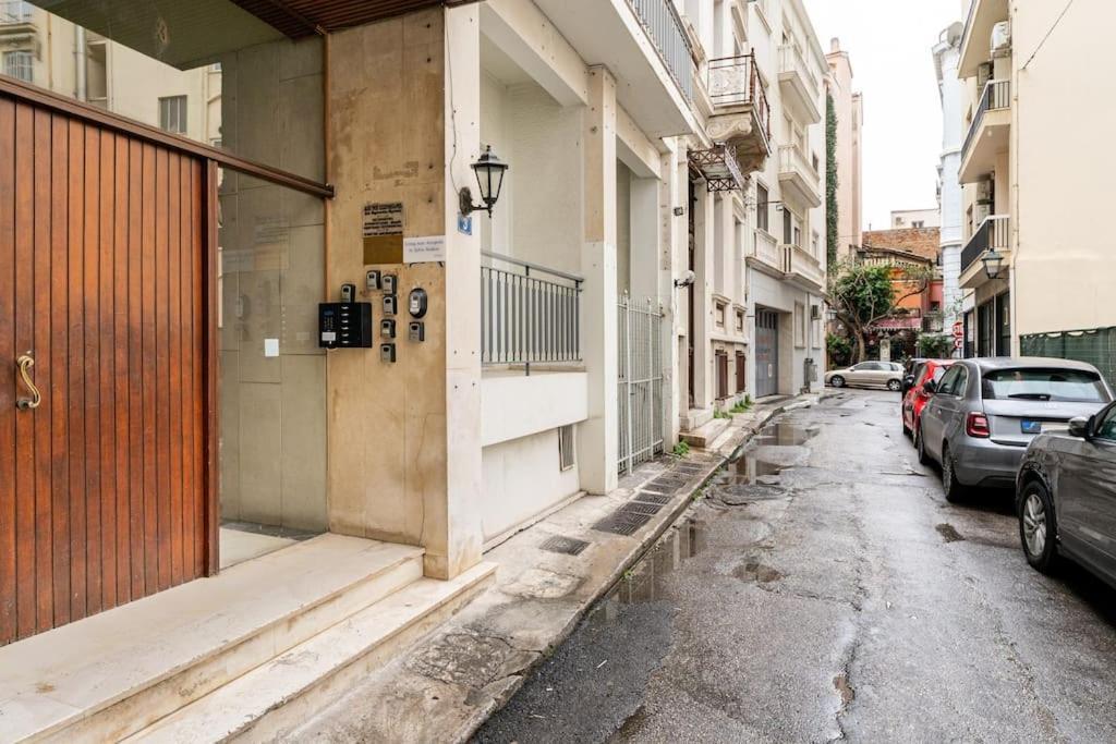 Downtown Cute Apt In The Heart Of Plaka Athens Ngoại thất bức ảnh